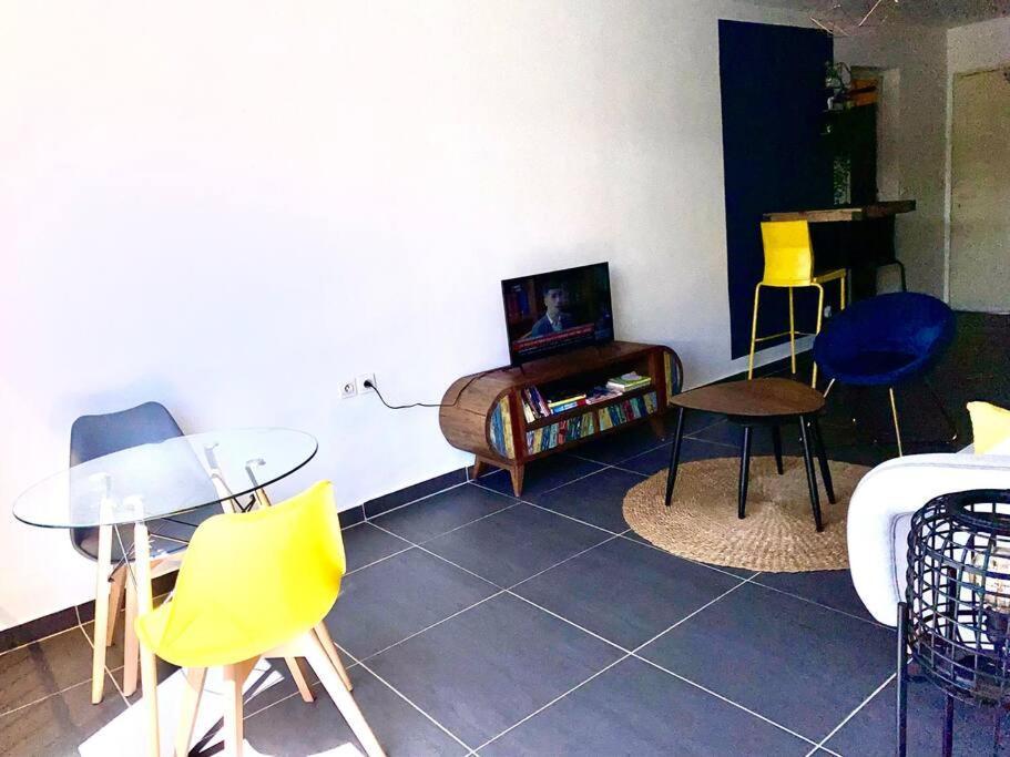 Appart Cosy A Pointe-A-Pitre Exterior photo